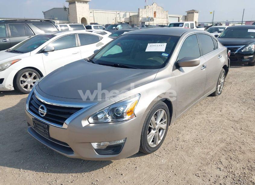 Photo 2 of 2014 Nissan Altima 2.5 SV (VIN 1N4AL3AP5EN213213)