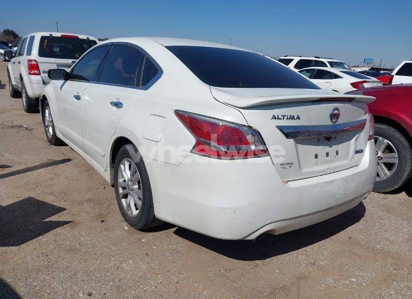 Photo 3 of 2014 Nissan Altima 2.5 S (VIN 1N4AL3AP5EN226947)