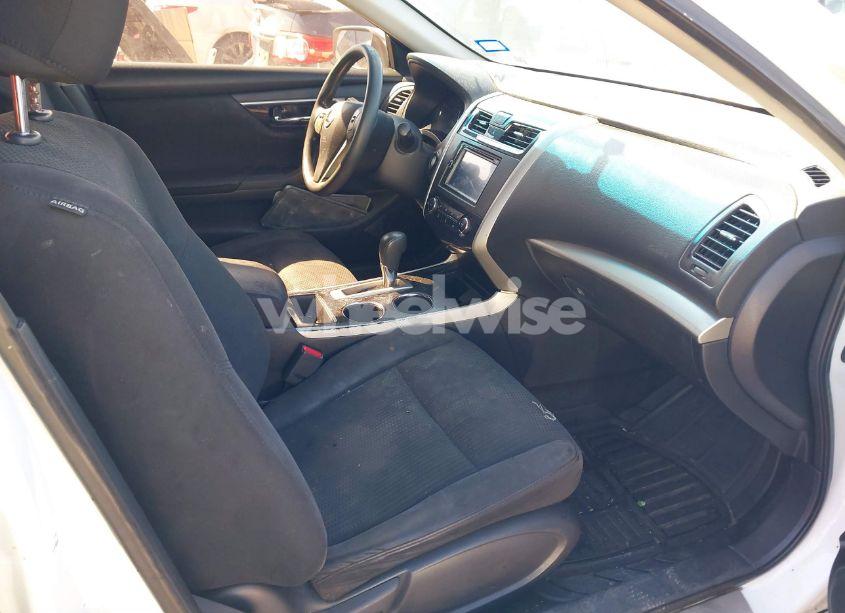 Photo 5 of 2014 Nissan Altima 2.5 S (VIN 1N4AL3AP5EN226947)