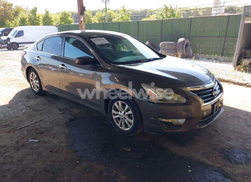 2014 Nissan Altima 2.5/2.5 S/2.5 SL/2.5 SV (VIN 1N4AL3AP5EN261312) main photo