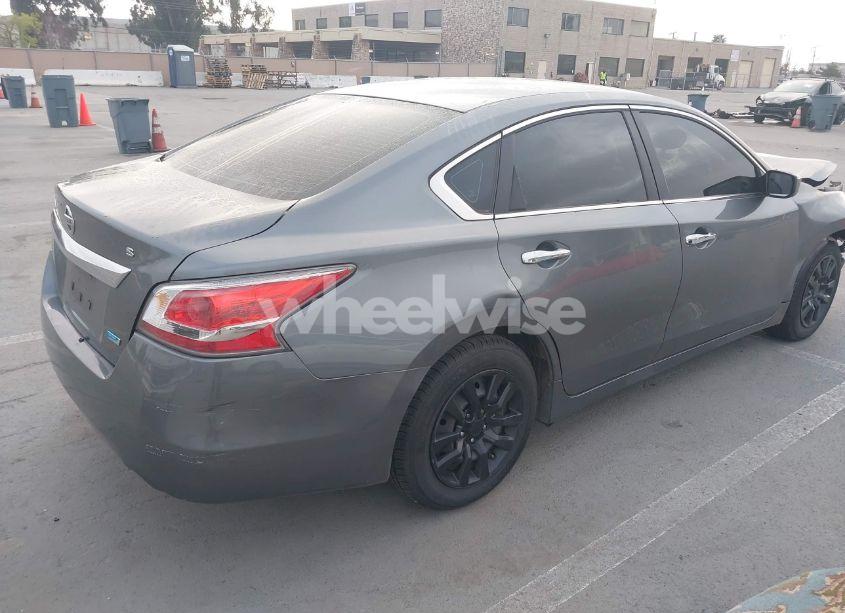 Photo 4 of 2014 Nissan Altima 2.5 S (VIN 1N4AL3AP5EN332279)