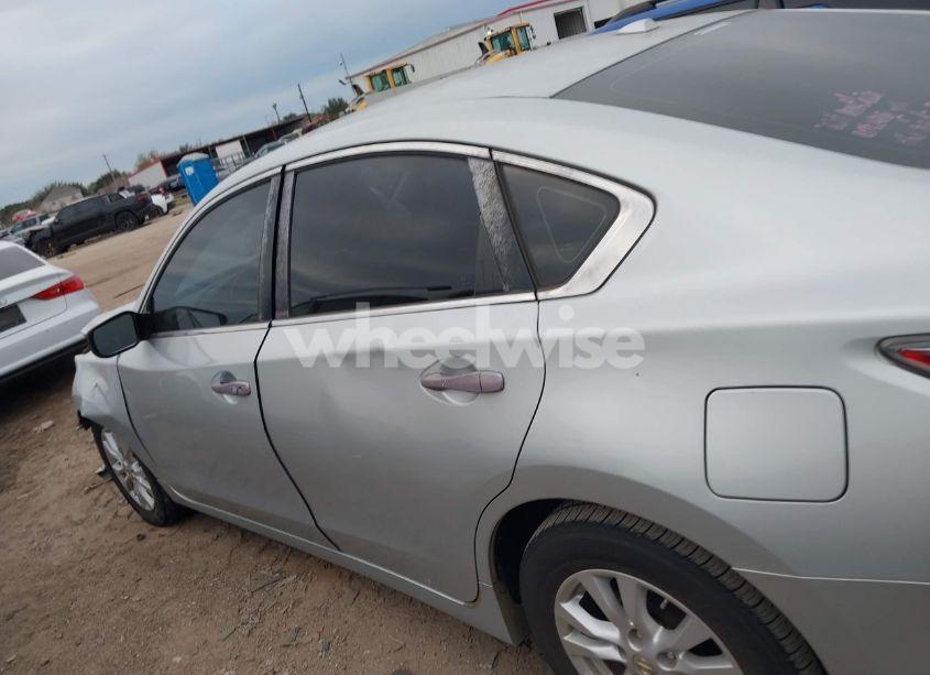 Photo 14 of 2014 Nissan Altima 2.5 S (VIN 1N4AL3AP5EN333884)