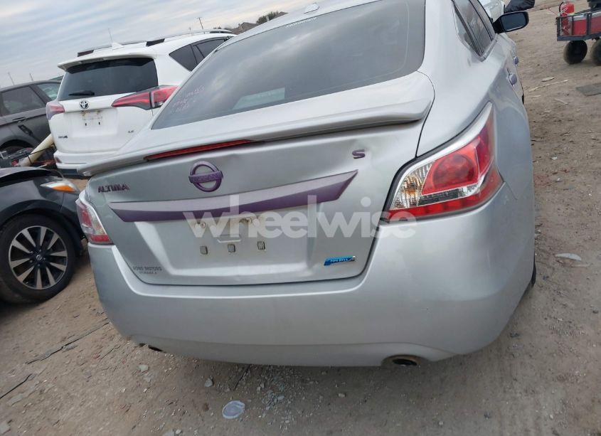 Photo 16 of 2014 Nissan Altima 2.5 S (VIN 1N4AL3AP5EN333884)