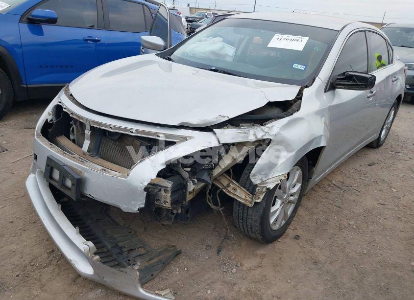 Photo 2 of 2014 Nissan Altima 2.5 S (VIN 1N4AL3AP5EN333884)