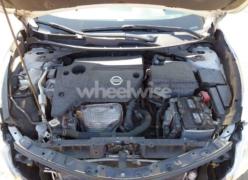 Photo 10 of 2014 Nissan Altima 2.5 S (VIN 1N4AL3AP5EN338177)