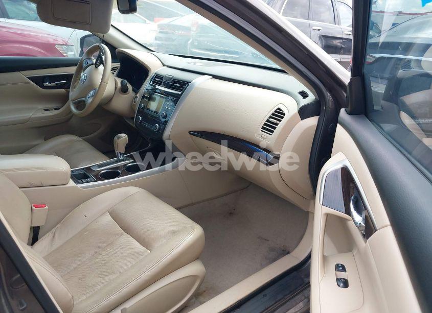 Photo 5 of 2014 Nissan Altima 2.5 SL (VIN 1N4AL3AP5EN355268)