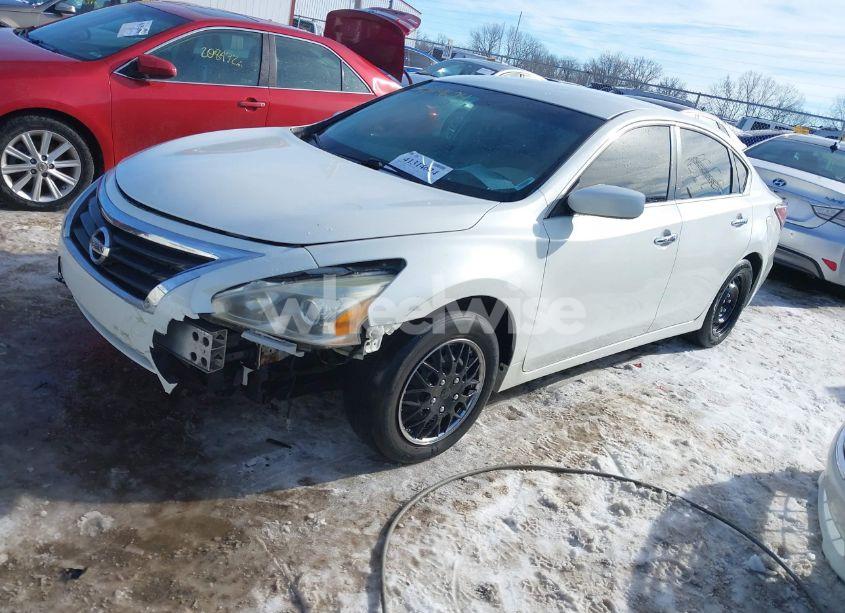 Photo 2 of 2014 Nissan Altima 2.5/2.5 S/2.5 SL/2.5 SV (VIN 1N4AL3AP5EN356310)