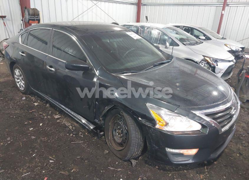 2014 Nissan Altima 2.5 S (VIN 1N4AL3AP5EN357523) main photo