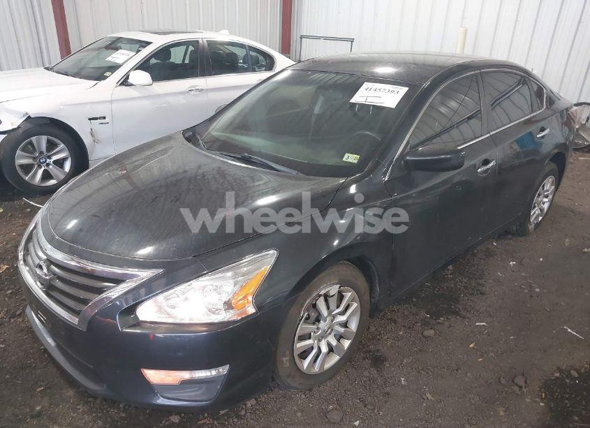 Photo 2 of 2014 Nissan Altima 2.5 S (VIN 1N4AL3AP5EN357523)