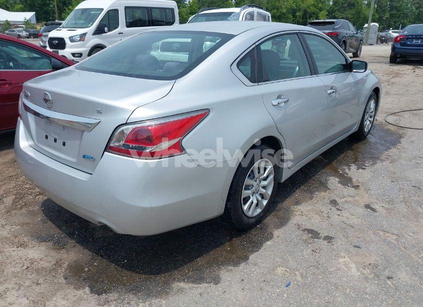 Photo 4 of 2014 Nissan Altima 2.5 S (VIN 1N4AL3AP5EN367209)