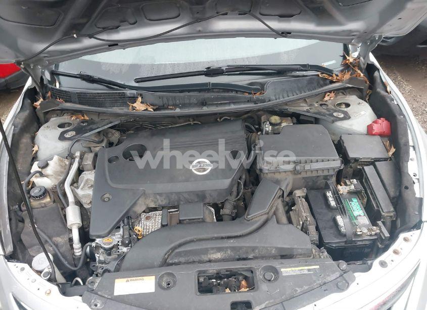 Photo 10 of 2014 Nissan Altima 2.5/2.5 S/2.5 SL/2.5 SV (VIN 1N4AL3AP5EN374564)