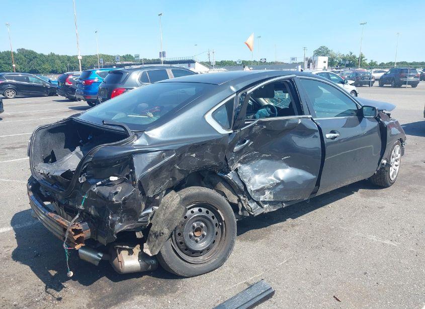 Photo 4 of 2014 Nissan Altima 2.5 S (VIN 1N4AL3AP5EN378646)