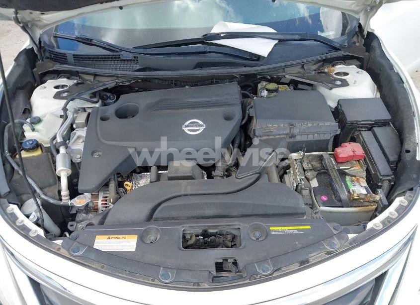 Photo 10 of 2014 Nissan Altima 2.5 S (VIN 1N4AL3AP5EN379957)