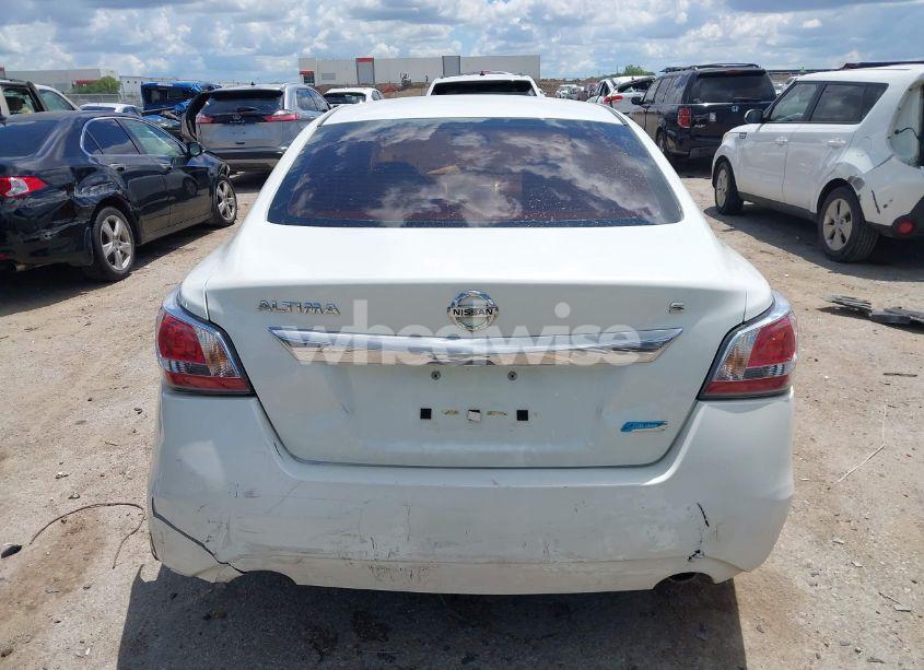 Photo 16 of 2014 Nissan Altima 2.5 S (VIN 1N4AL3AP5EN379957)