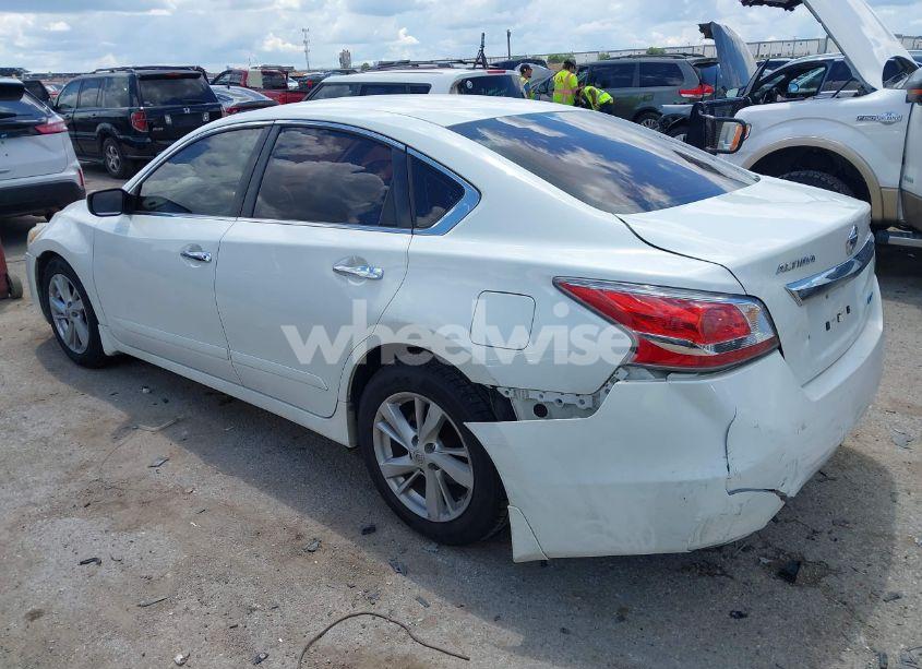 Photo 3 of 2014 Nissan Altima 2.5 S (VIN 1N4AL3AP5EN379957)