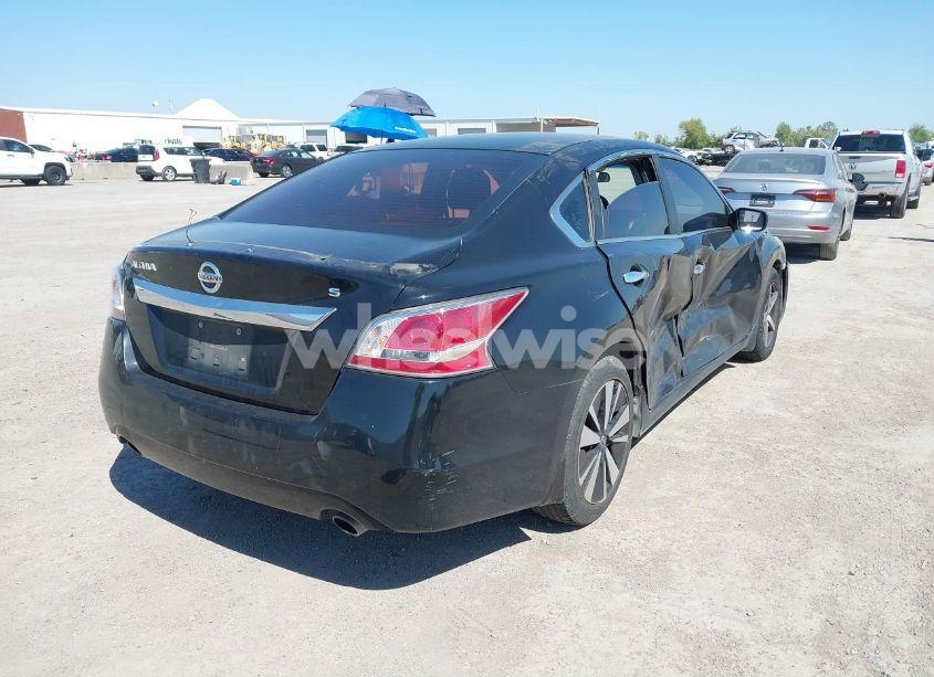 Photo 4 of 2015 Nissan Altima 2.5 S (VIN 1N4AL3AP5FC110659)