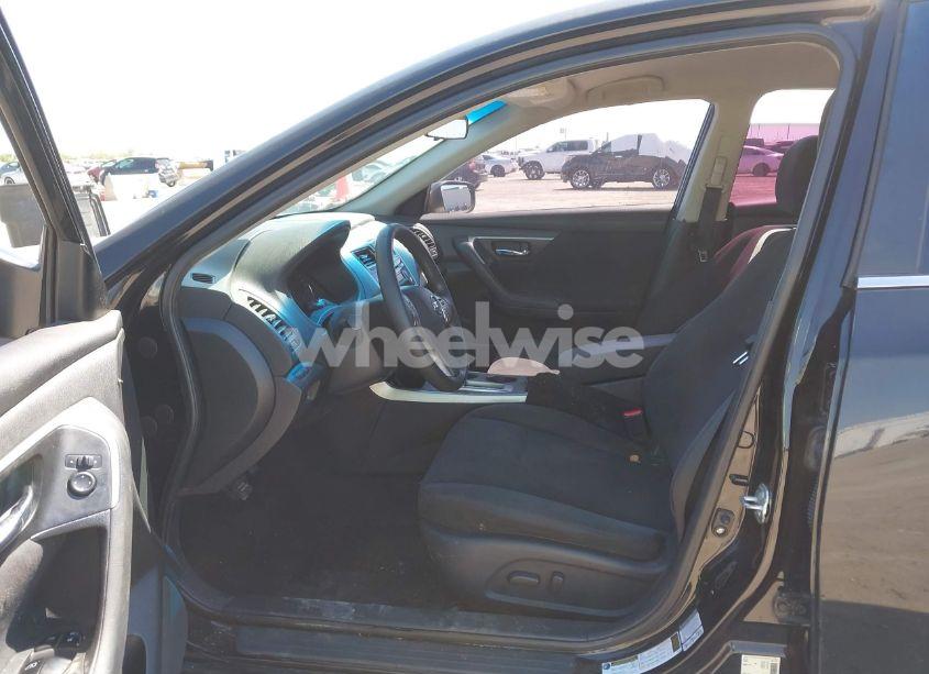 Photo 5 of 2015 Nissan Altima 2.5 S (VIN 1N4AL3AP5FC110659)