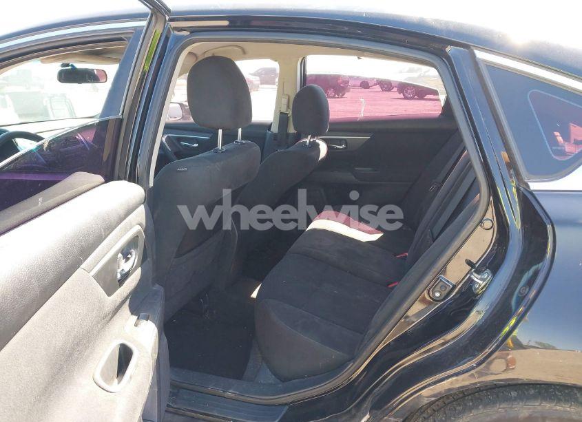 Photo 8 of 2015 Nissan Altima 2.5 S (VIN 1N4AL3AP5FC110659)