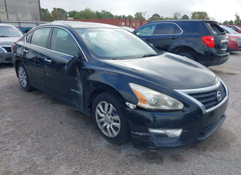 2015 Nissan Altima 2.5 S (VIN 1N4AL3AP5FC116171) main photo