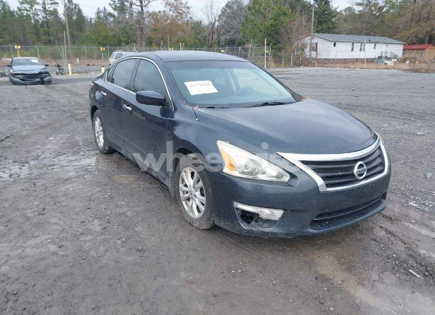2015 Nissan Altima 2.5 S (VIN 1N4AL3AP5FC117837) main photo