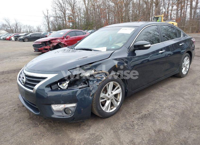 Photo 2 of 2015 Nissan Altima 2.5 SV (VIN 1N4AL3AP5FC119815)