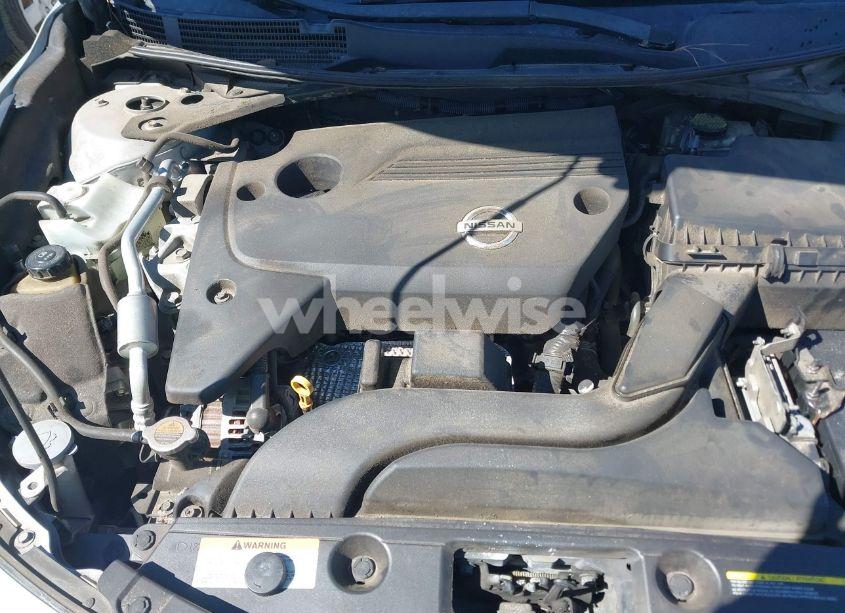 Photo 10 of 2015 Nissan Altima N/A (VIN 1N4AL3AP5FC121340)