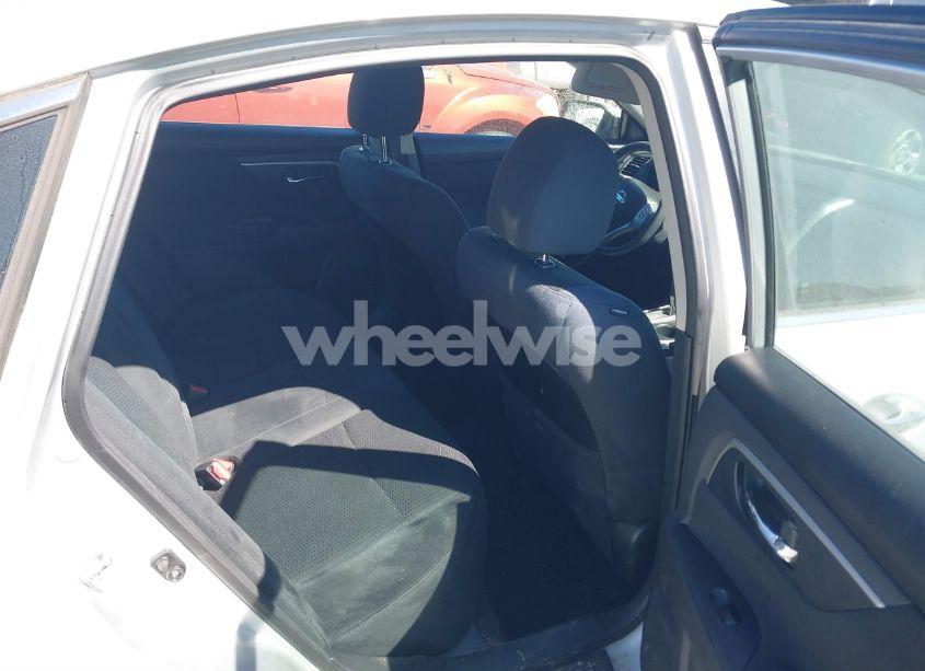 Photo 8 of 2015 Nissan Altima N/A (VIN 1N4AL3AP5FC121340)