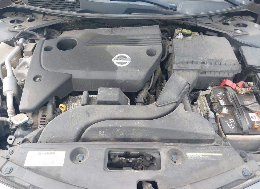 Photo 10 of 2015 Nissan Altima 2.5/2.5 S/2.5 SL/2.5 SV (VIN 1N4AL3AP5FC121497)
