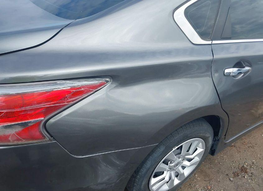 Photo 17 of 2015 Nissan Altima 2.5/2.5 S/2.5 SL/2.5 SV (VIN 1N4AL3AP5FC121497)