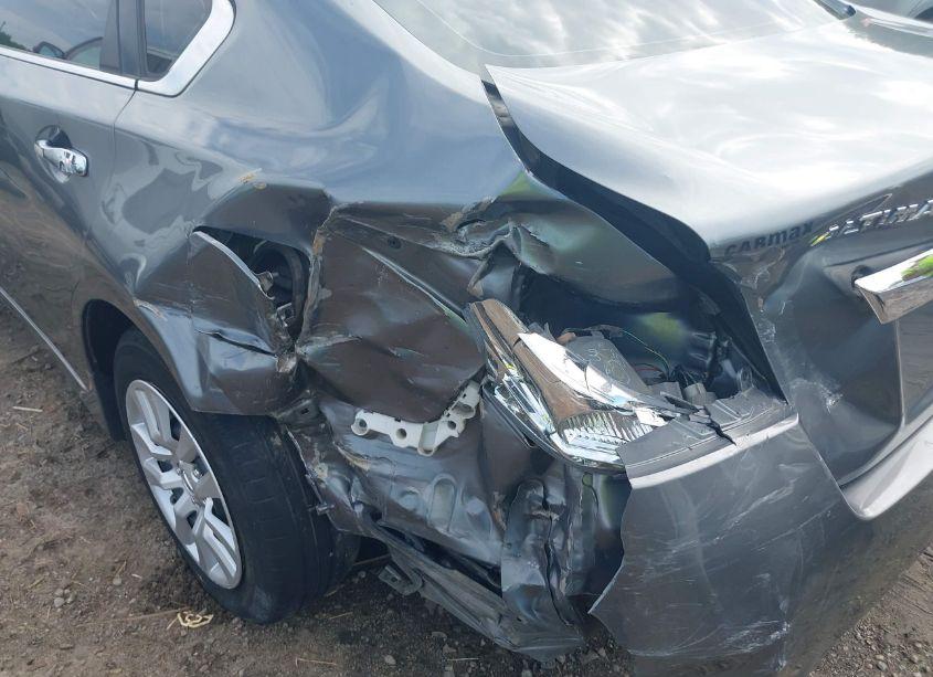 Photo 6 of 2015 Nissan Altima 2.5/2.5 S/2.5 SL/2.5 SV (VIN 1N4AL3AP5FC121497)