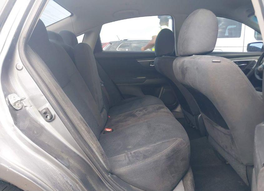 Photo 8 of 2015 Nissan Altima 2.5/2.5 S/2.5 SL/2.5 SV (VIN 1N4AL3AP5FC121497)