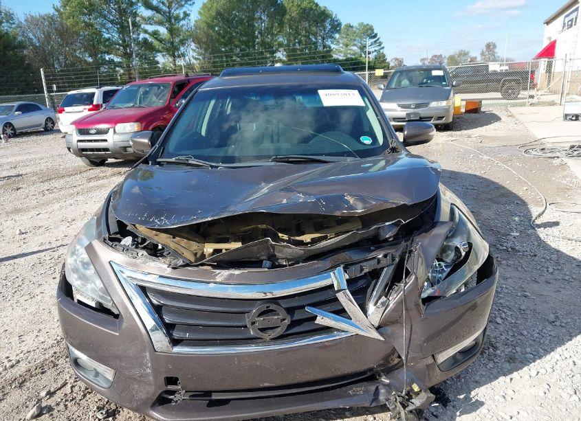 Photo 11 of 2015 Nissan Altima 2.5 SV (VIN 1N4AL3AP5FC125646)