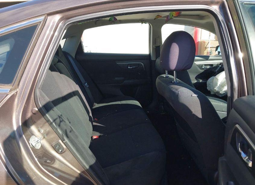 Photo 8 of 2015 Nissan Altima 2.5 SV (VIN 1N4AL3AP5FC125646)