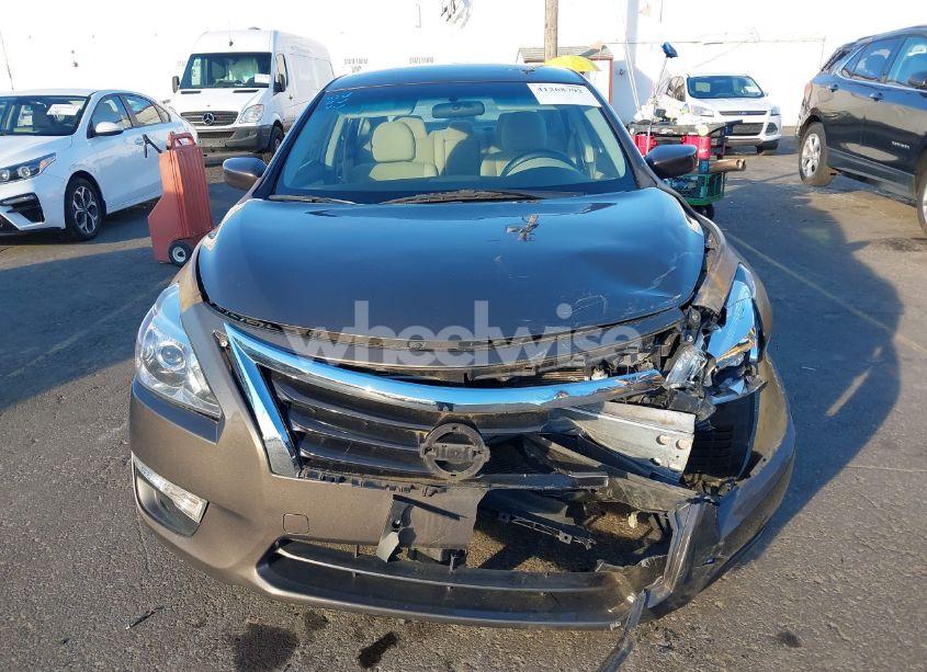 Photo 12 of 2015 Nissan Altima 2.5 S (VIN 1N4AL3AP5FC139630)