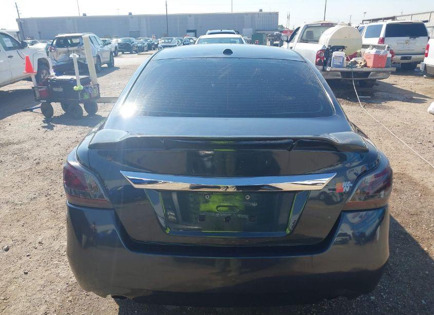 Photo 16 of 2015 Nissan Altima 2.5 SV (VIN 1N4AL3AP5FC150143)