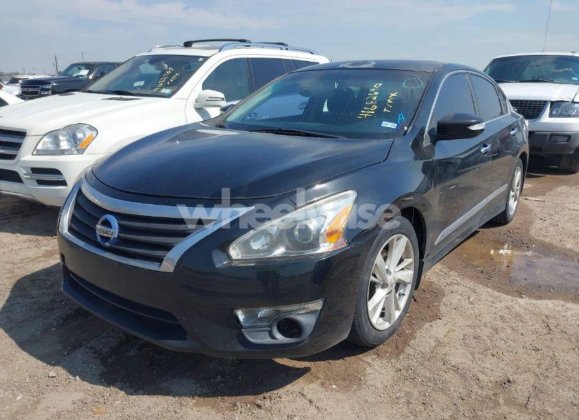 Photo 2 of 2015 Nissan Altima 2.5 SL (VIN 1N4AL3AP5FC162289)