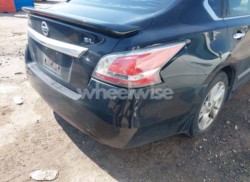 Photo 6 of 2015 Nissan Altima 2.5 SL (VIN 1N4AL3AP5FC162289)