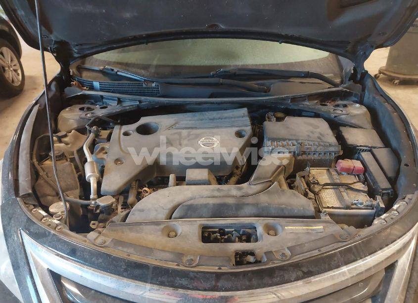Photo 10 of 2015 Nissan Altima 2.5 SL (VIN 1N4AL3AP5FC162356)