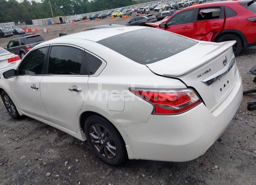 Photo 3 of 2015 Nissan Altima 2.5 S (VIN 1N4AL3AP5FC177522)