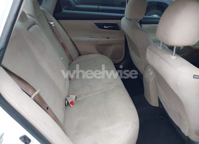Photo 8 of 2015 Nissan Altima 2.5 S (VIN 1N4AL3AP5FC177522)