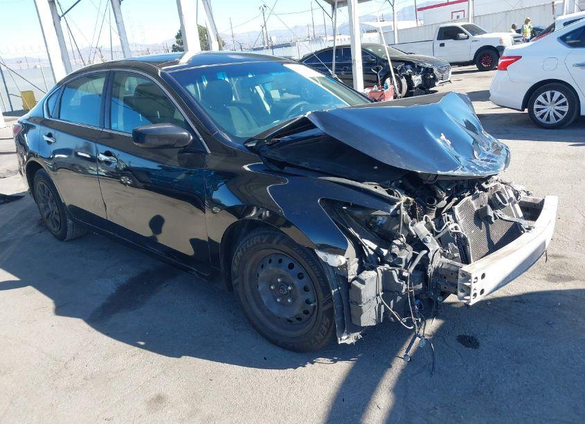 2015 Nissan Altima 2.5 S (VIN 1N4AL3AP5FC181733) main photo