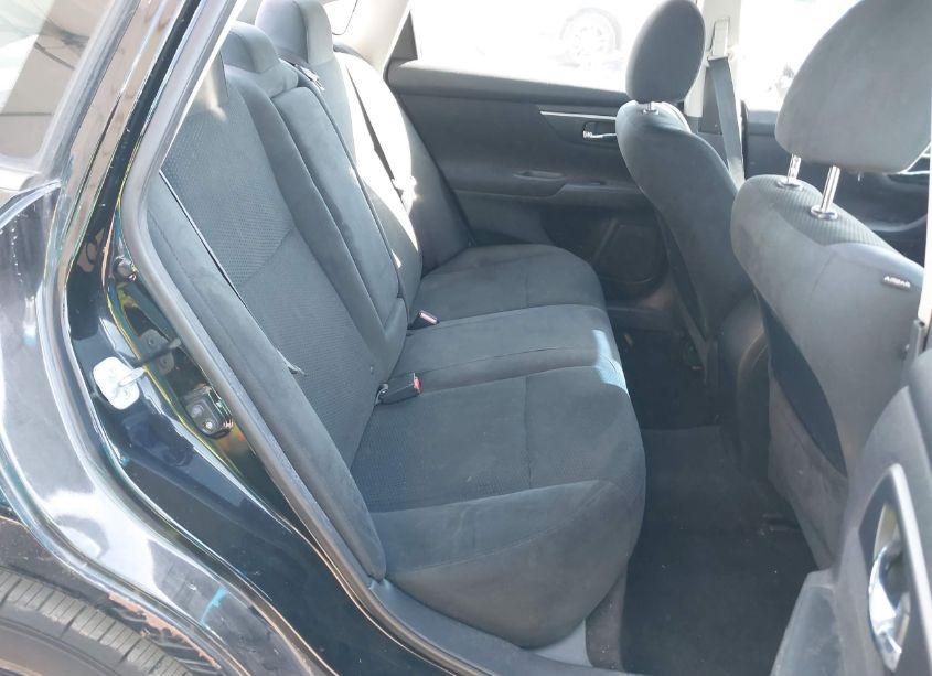 Photo 8 of 2015 Nissan Altima 2.5 S (VIN 1N4AL3AP5FC181733)
