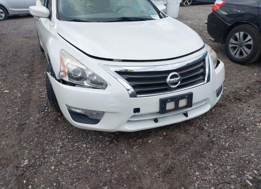 Photo 6 of 2015 Nissan Altima 2.5 S (VIN 1N4AL3AP5FC181974)