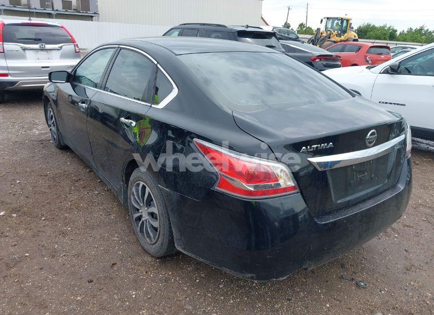 Photo 3 of 2015 Nissan Altima 2.5 S (VIN 1N4AL3AP5FC193137)