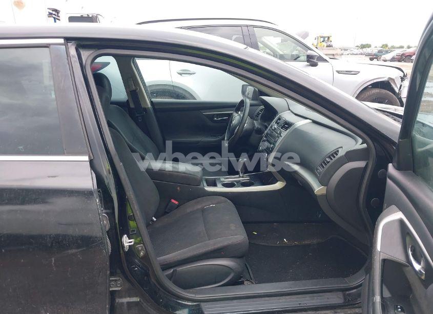 Photo 5 of 2015 Nissan Altima 2.5 S (VIN 1N4AL3AP5FC193137)