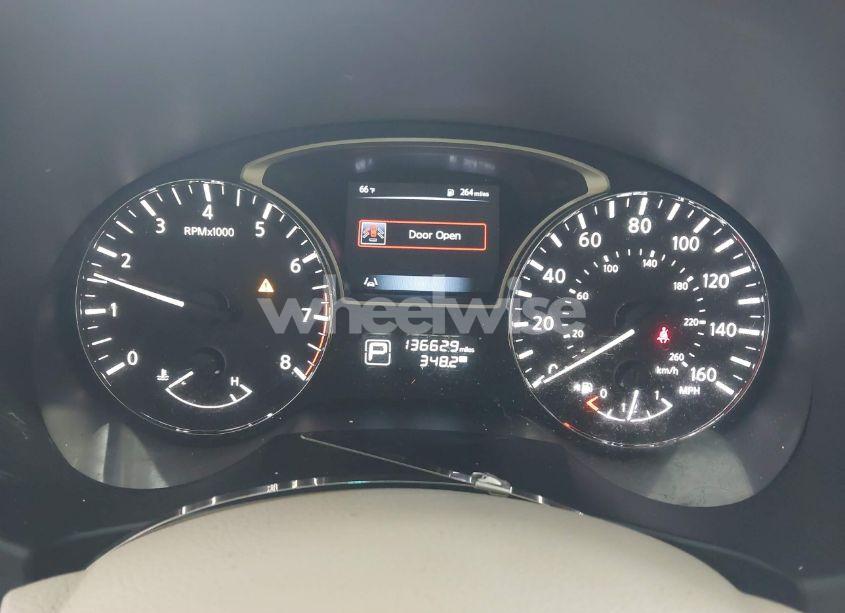 Photo 7 of 2015 Nissan Altima 2.5 SV (VIN 1N4AL3AP5FC206226)