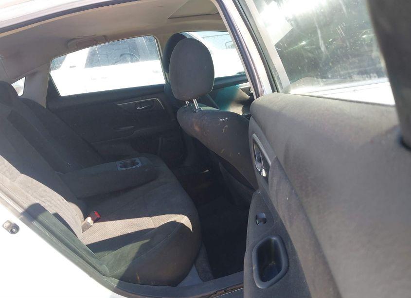 Photo 8 of 2015 Nissan Altima 2.5 SV (VIN 1N4AL3AP5FC219364)