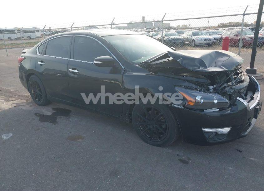 2015 Nissan Altima 2.5 SL (VIN 1N4AL3AP5FC225410) main photo