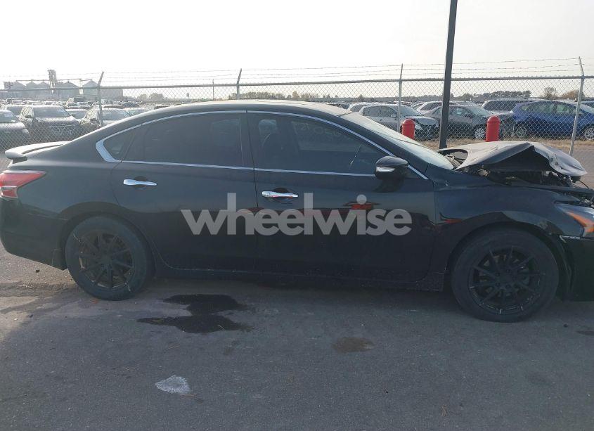 Photo 13 of 2015 Nissan Altima 2.5 SL (VIN 1N4AL3AP5FC225410)