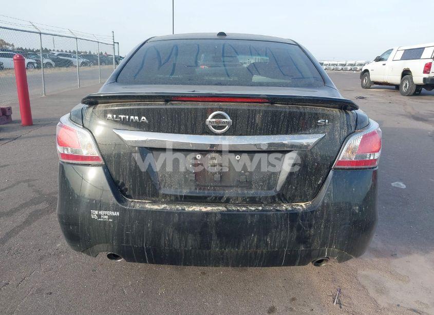 Photo 16 of 2015 Nissan Altima 2.5 SL (VIN 1N4AL3AP5FC225410)